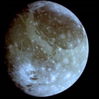 La più grande luna del Sistema Solare è un 'sandwich'. Ganimede nasconde strati di oceani e ghacci