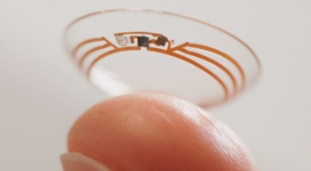 Google brevetta lenti a contatto con scansione dell'iride per login e non solo